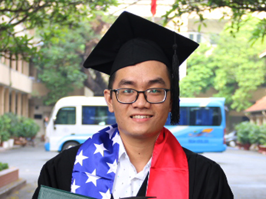 L H Minh Mn.jpg